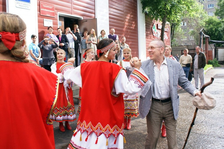 valerij-zolotuxin-lyubite-menya-takim-kakoj-ya-est_3