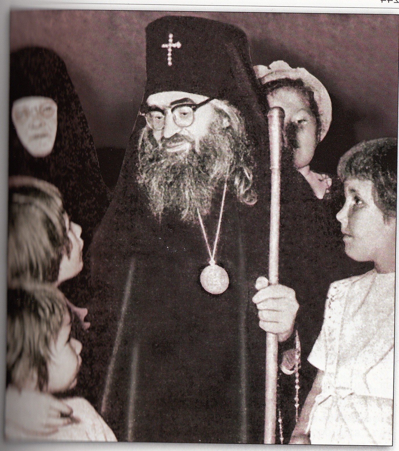 Не только за грехи наши...кадр 2