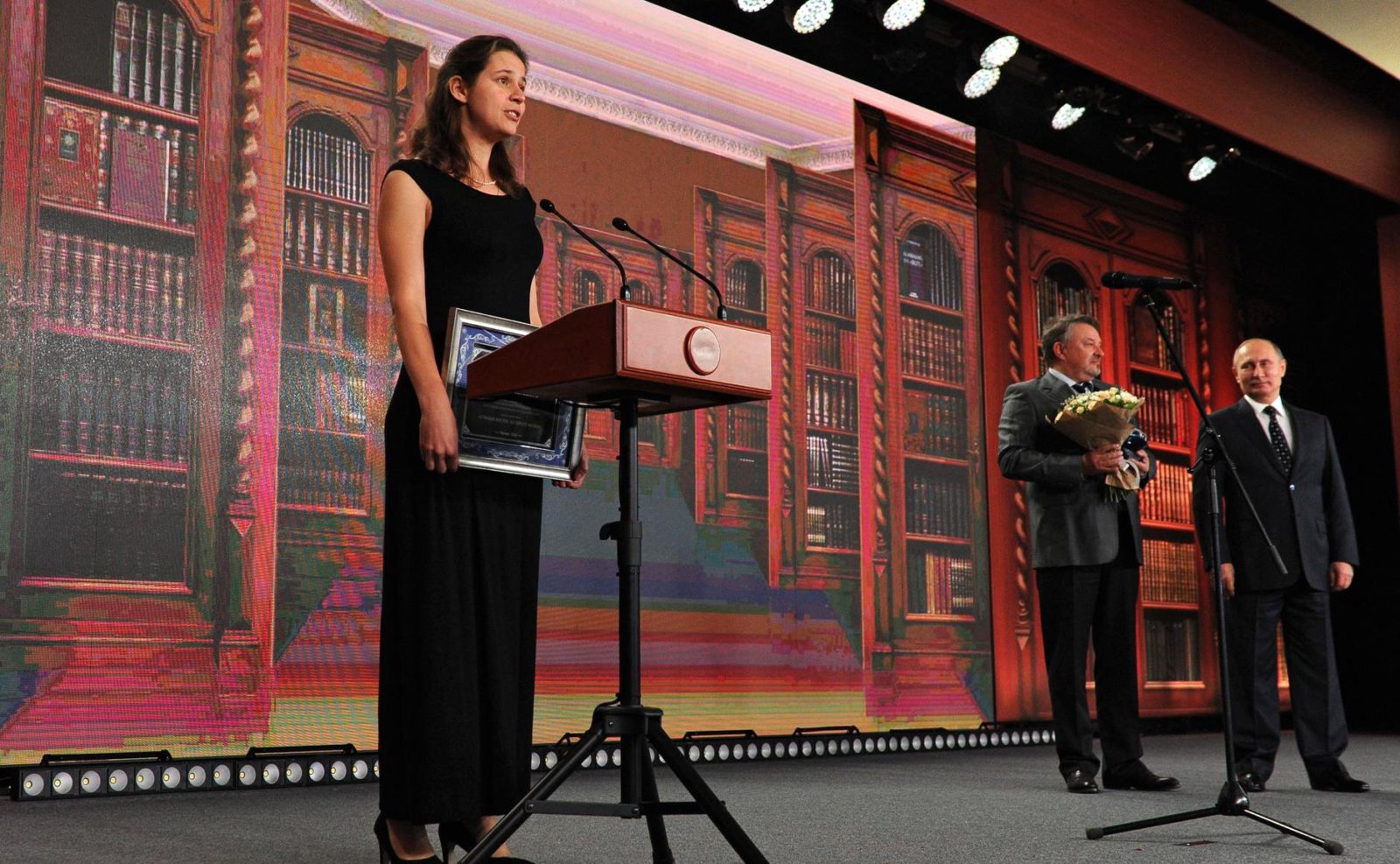 XNSrLAGzNePXBTqigxZiNi6XMH6GWdCL