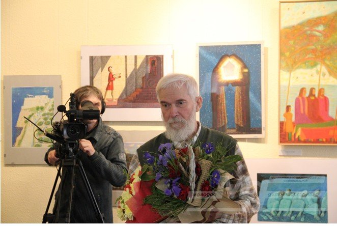 1480945377_2016-12-05_23-37-17_cr