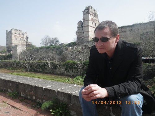 режиссер Павел Медведев