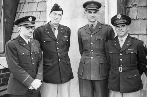 Five_Came_Back_11-770x513