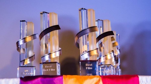 KRD_001497_02906_1_t218_101552