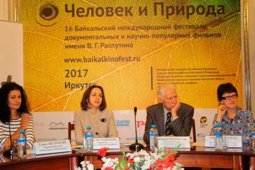 001a9c2260e0f95ddc7229049db02183