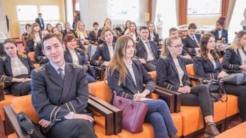 фото 2 Площадка фестиваля в Горном университете. Показ конкурсной программы