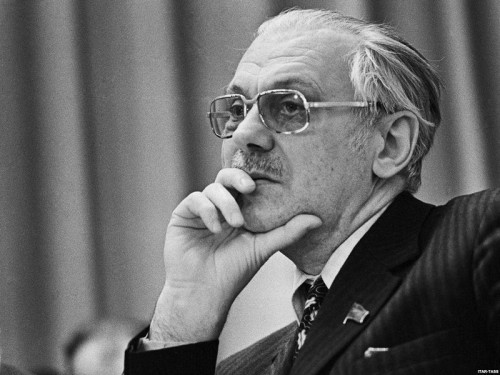 000000000018_800_auto_jpg