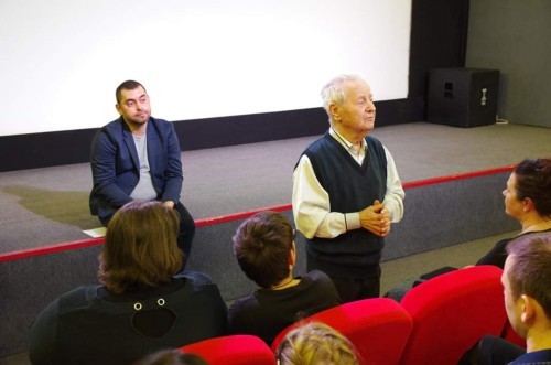 FB_IMG_1542952836483