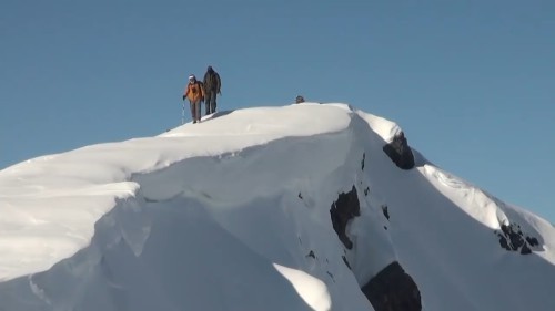 Altay - the land of snow leopard © Ivan Usanov. Алтай - земля снежного барса..mp4_snapshot_18.26_[2019.01.10_20.57.23]